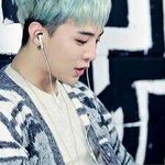 <b>민트</b>색머리지디