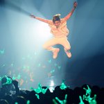 <b>b.a.p</b> 종업 '날개를 펼치고 비상'