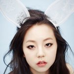 토끼 <b>앞니</b> 돋는 아이돌 멤버