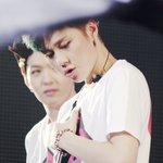 야 근데 용준형 쉴드 왜 치는거냐 ㅋㅋㅋㅋ?