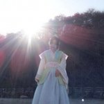 셀카 컨셉이 확고한 것 같은 <b>홍수아</b>..;