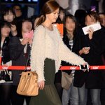 패션이 상당히 <b>언밸런스</b>한데 이상하게 잘 어울리는 고아라