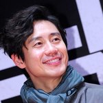 어제 건대에서 목격한 신하균! 완전 가슴설레~!