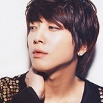 까리한 <b>부산출신</b> 사나이 연예인