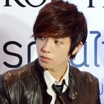 <b>창조</b> 잘웃어 !
