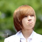 긴생머리 <b>니엘</b>