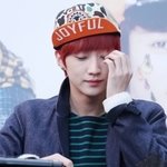 나 <b>미간</b> 넓은거 창조랑 비슷ㅎㅎ..