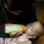 우리<b>아가</b> 변에 냄새가 심각 ㅋㅋㅋㅋㅋ유산균제 먹인 변!