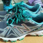 이 신발 <b>품명</b>이 뭔가요ㅜㅜ?