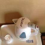 내 인생 최악의 모텔... 캭.. 퇘!!