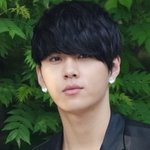 아이돌 <b>흑발</b> 머리 甲 멤버는?