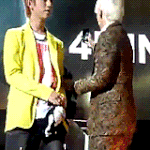 <b>대현</b>아 우리 셀카찍자