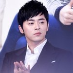 실물 느낌 나는 최근 조정석 <b>직찍</b>ㄷㄷㄷ