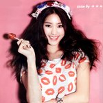 영혼이라도 팔아서 바꾸고 싶은 보라의 웃는 <b>입매</b>