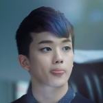 이 <b>사진</b> <b>속</b> 남자 누구??