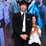 <b>우수</b>에 어린 눈에 더 <b>우수</b> 어린 거 같은 남궁민 최근