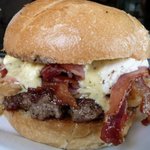 다이어트의 적 <b>초고</b>칼로리 음식