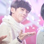 <b>정진영</b>은 귀여운가요?