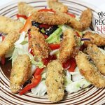 맛도 좋고 영양가도 많은 연어튀김샐러드입니다~!