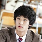 아이돌도 어울릴 듯한 男 배우