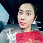 연예인들의 앨범<b>인증</b> 사진들