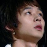 <b>목젖</b>이 섹시한 남자 아이돌 멤버