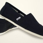 민무늬 탐스슈즈 vs 줄무늬 탐스슈즈