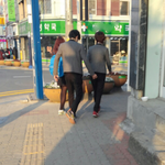 공공<b>장소</b>에서 교복입고 당당히 담배를ㅋ