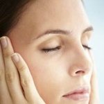 환절기에도 매끈하고 들뜸 없는 피부 메이크업을 위한 나만의 아이템...