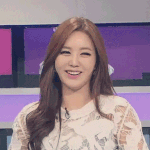 강예빈 vs 달샤벳 <b>수빈</b>