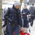 진심 귀여운!!! 걸음마 하는 하퍼 베컴ㅋㅋㅋ