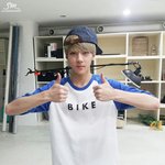 학교에있는 rcy포스터 몰래 훔쳐옴ㅋㅋ