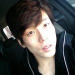 @@<b>창민</b> sns 근황~ 따스한 햇살 맞으며 출근길 셀카~~^^