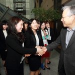 <b>kt</b> 이석채 회장 유해환경으로부터 청소년들 보호에 나서다~