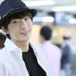 <b>페도라</b> 모자 잘어울리는 아이돌