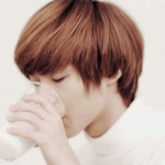 <b>이태민</b> 우유광고찍게해주세여