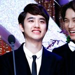 [위대하신우주최강케이팝<b>선두</b>주자엑소]카이 쌍수한 거냐