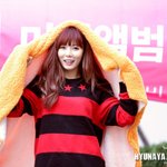 귀엽게 <b>담요</b> 두른 아이돌 멤버