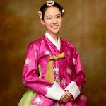 한복이 잘 어울리는 한승연... 연기도 이만큼만...