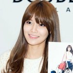 <b>수영</b> 최근 초근접 사진