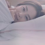 알레르망 덮고 누워있는 김태희 ^^