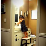 [<b>DIY</b> 인테리어] 직접 꾸민 욕실 메이크오버 변천사 