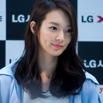 과사 공개한 신민아