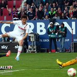 ‘지동원 <b>멀티</b>골' 아우크스부르크, 프랑크푸르트에 2-0 승리