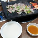 돼지고기 알레르기가 있는데.. 어떻게 하면 좋을까요..?