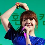 <b>반쪽</b>하트도 사랑스러운 아이돌