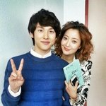 <b>여배우들</b> 미모에 절대 지지 않는 임시완ㅋㅋㅋㅋ