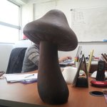 사무실이 무슨 <b>만물</b>상회가 되려나.. 뭐여 이게???