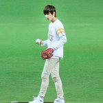 <b>엘프</b> 돋는 엘명수 시구 직찍...ㄷㄷ