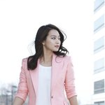 직찍에서도 오히려 빛을 발하는 자체발광 신민아!
